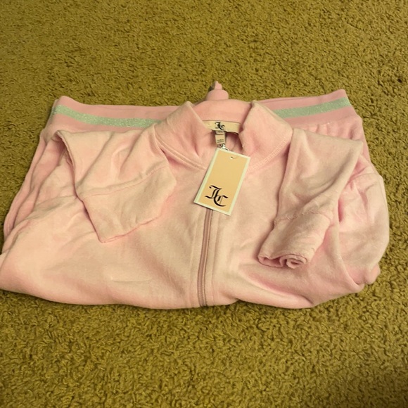 Juicy couture Fairfax mock neck jacket. NWT - Picture 3 of 4